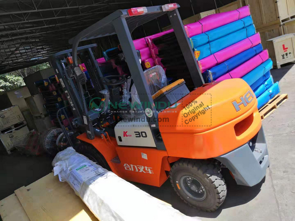 Tanzania - 1 Unit HELI Forklift CPCD30 & 3 Units HELI Hand Pallet Truck