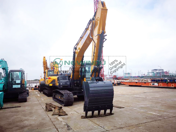 1 Unit XCMG Crawler Excavator XE215C to Ecuador 