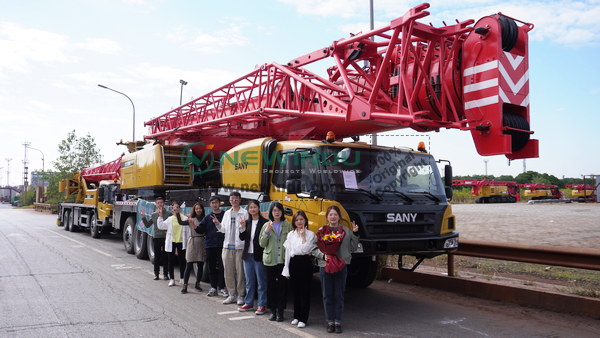 SANY STC10000C 100T Truck Crane