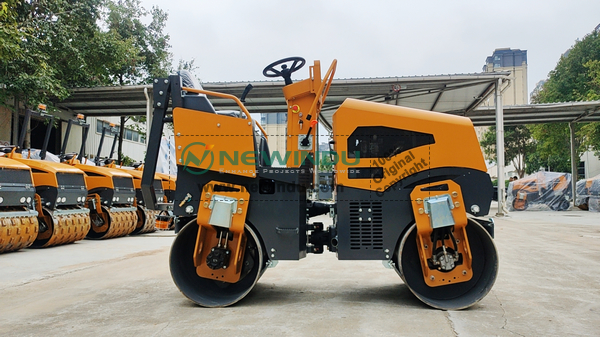 NEWINDU Road Roller BM2500