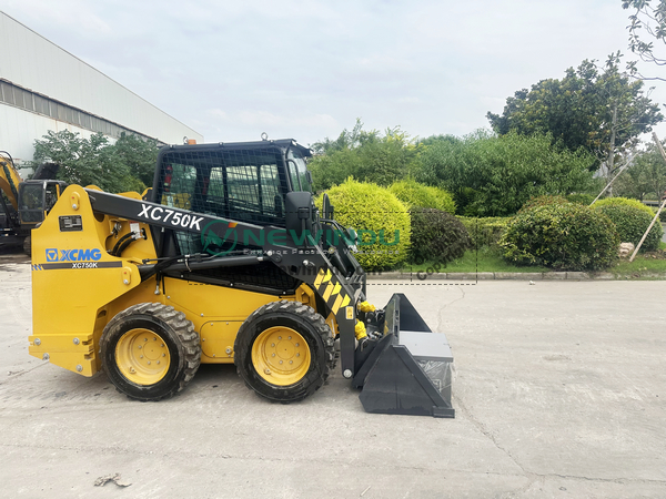 XCMG Skid Steer Loader XC750K