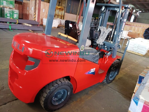 Australia - 1 Unit HELI CPCD30 Forklift