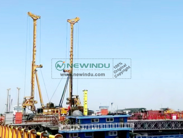 XCMG Rotary Drilling Rig Piling Foundation on Top of Yangtze River!