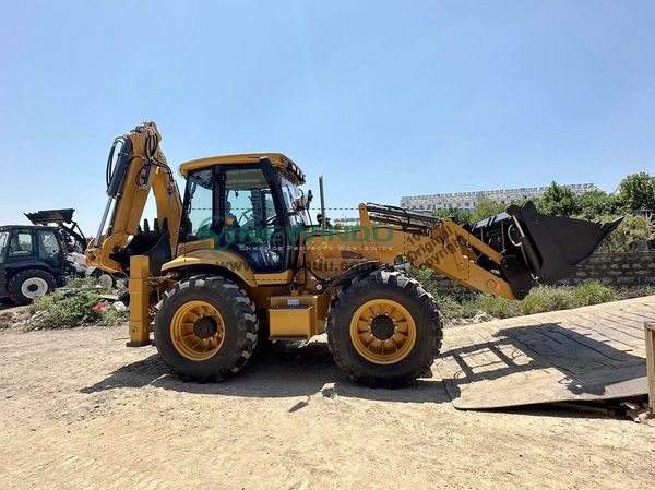 Russia - 3 Units SHANMON 388H Backhoe Loader