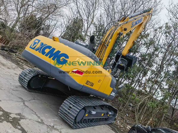 XCMG XE215DA Excavator