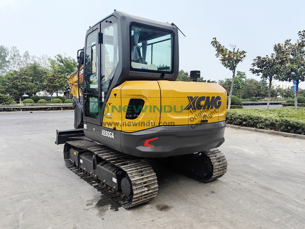 XCMG Excavator XE60GA & XMR060 Road Roller